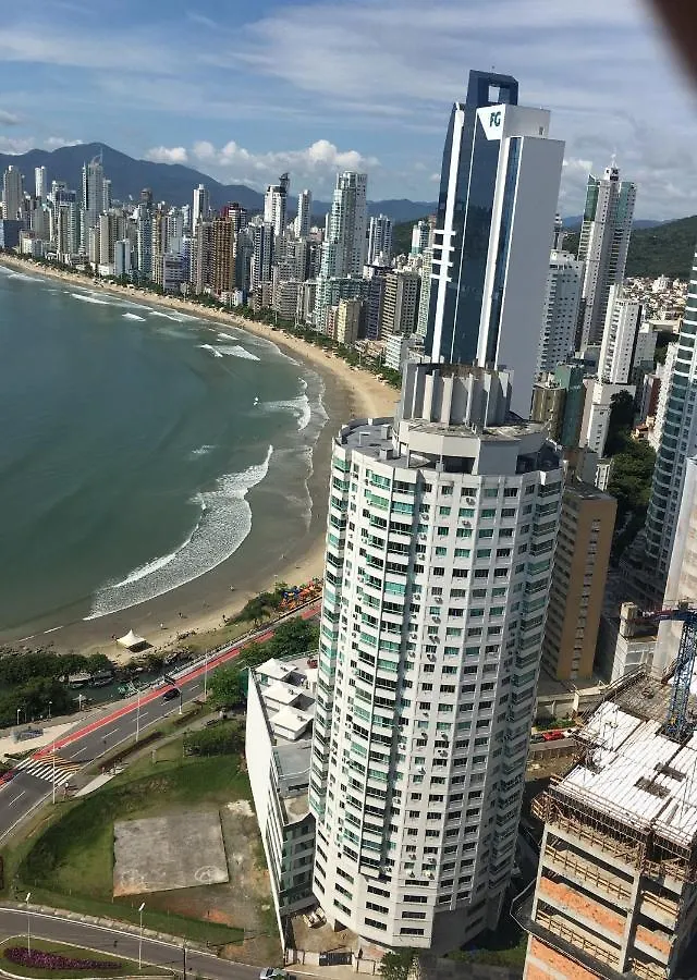 Apartamento Studio Superior Com Vista Da Big Wheel Balneário Camboriú